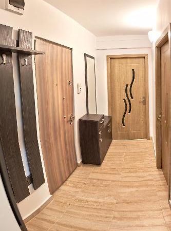 Apartament 2 Camere Cu Loc De Parcare คลูจ-นาโปกา ภายนอก รูปภาพ